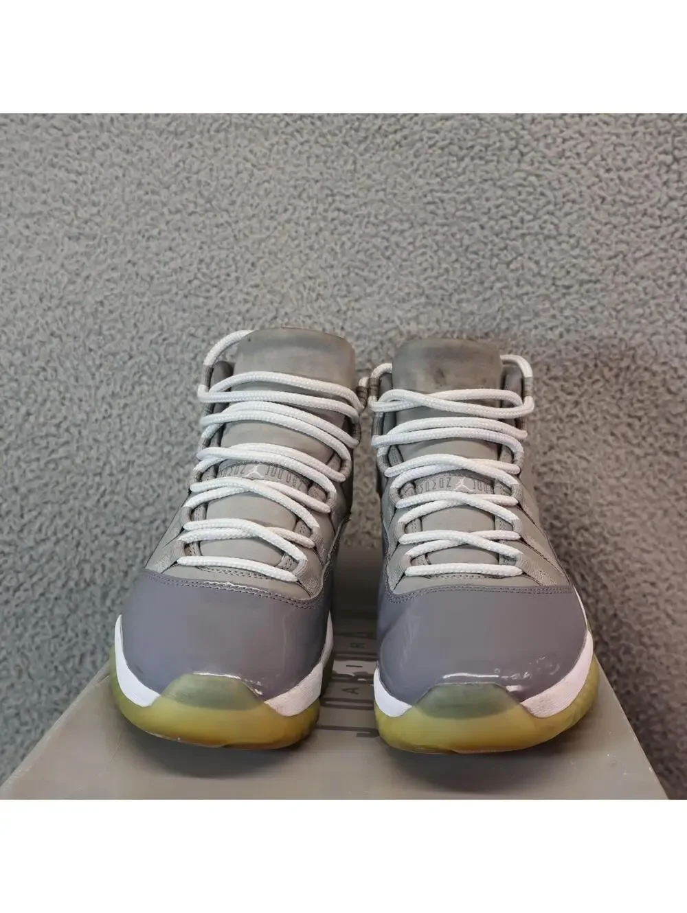 Jordan 11 Retro Men's Size 10 Grey CT8012-005